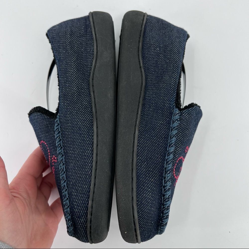 NWOT True Religion Slippers, Denim, Size small 7-8 spell out - Picture 4 of 10